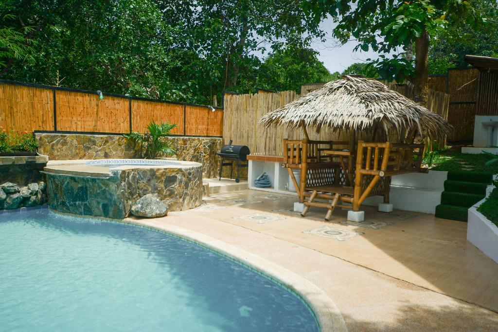 Hilltop Pool And Villa Puerto Princesa Exteriér fotografie